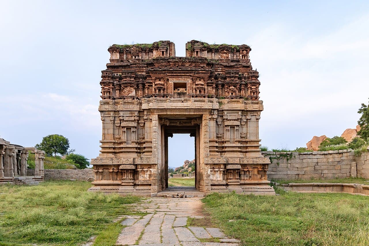 Where to Stay in Hampi