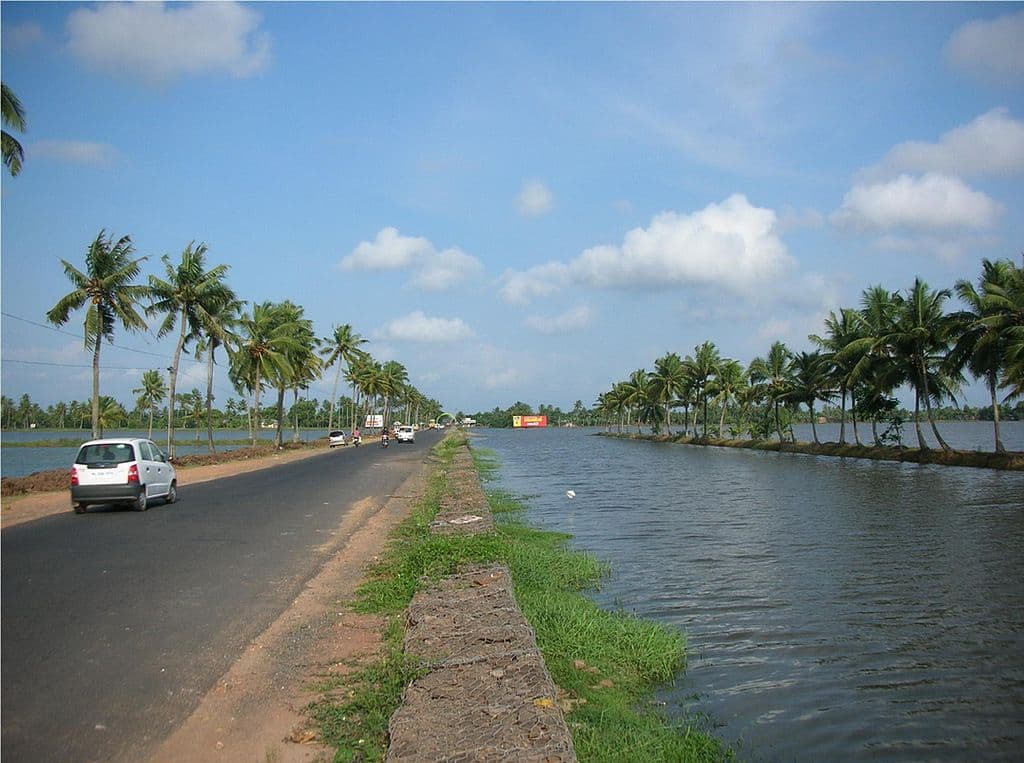 Bangalore to Alleppey Distance and Overview