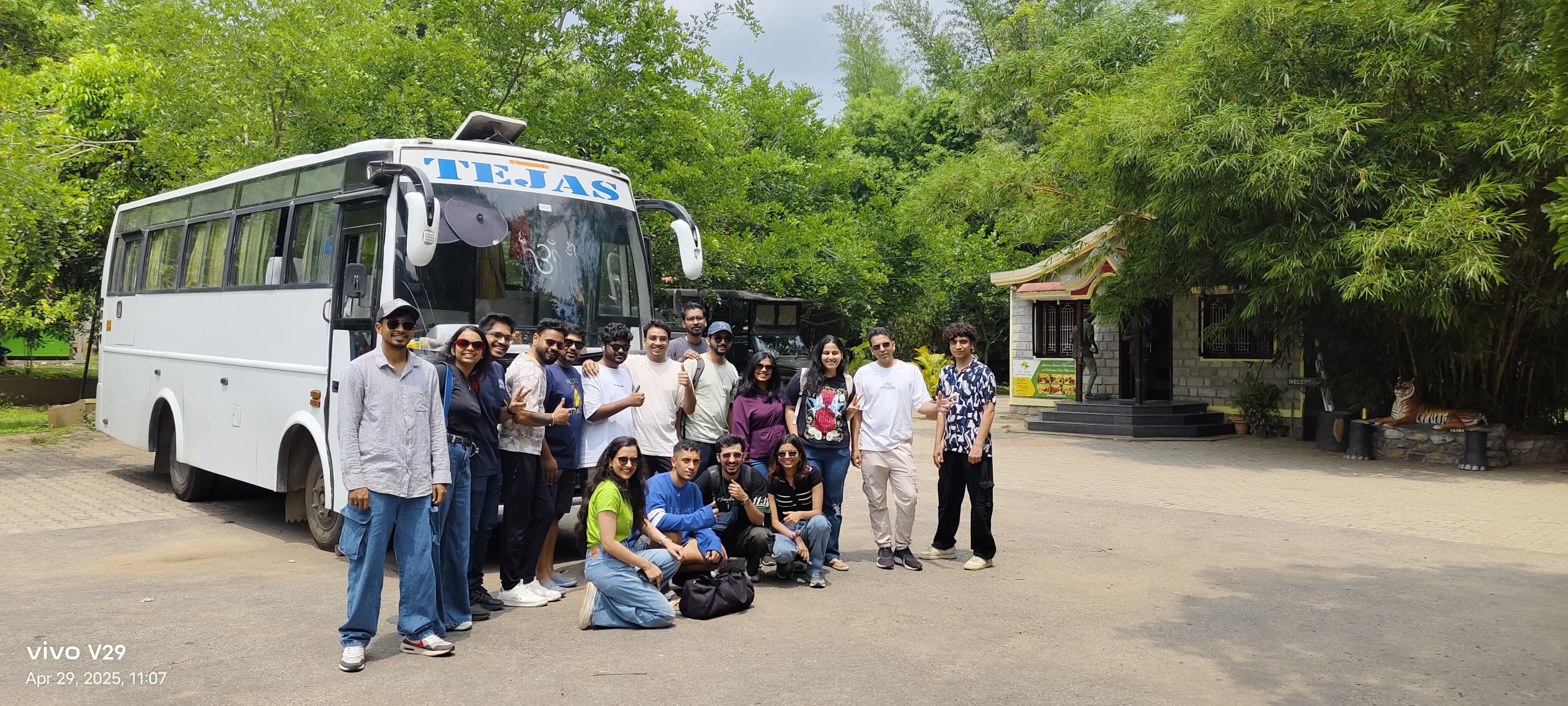 What to Expect When Renting a Mini Bus for the First Time