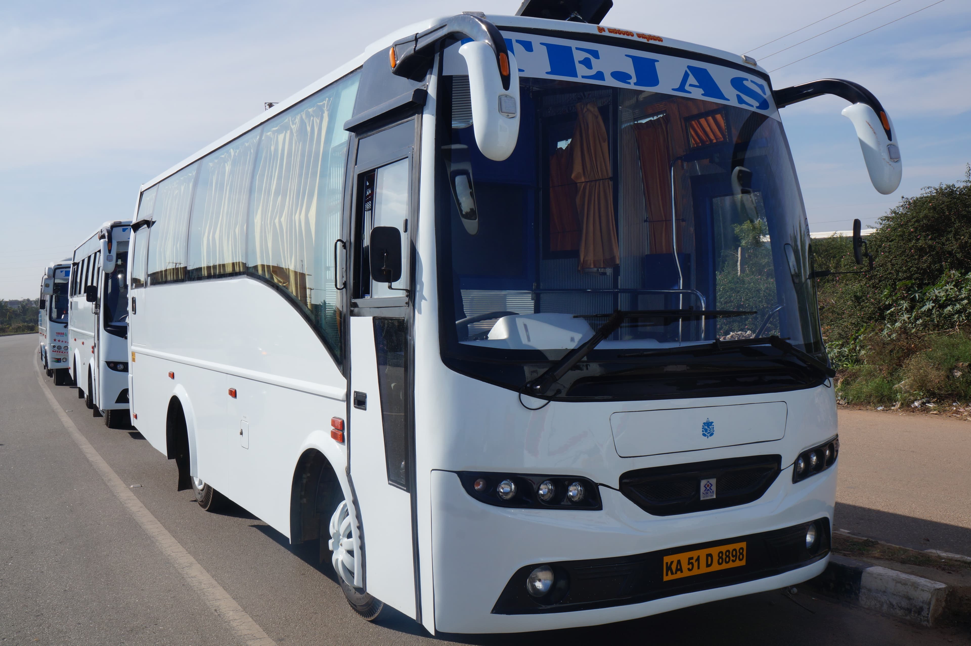 Why Renting a Mini Bus in Bangalore is a Smart Choice