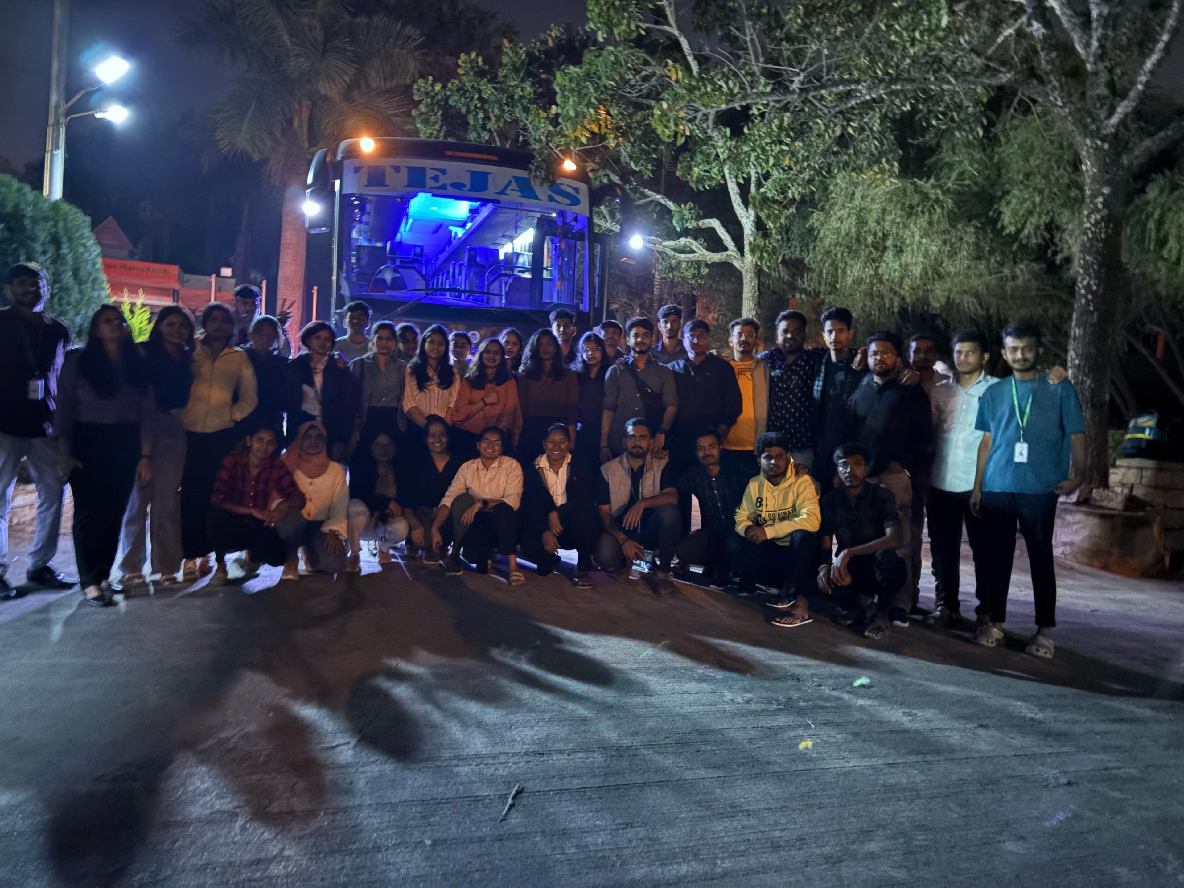 What Are the Best Ways to Travel from Bangalore to Munnar?