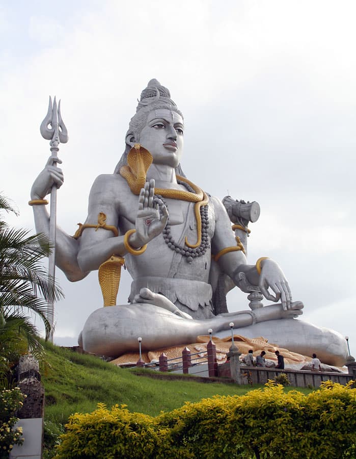 Lord Shiva Statue: