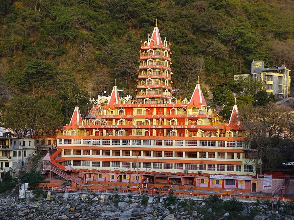 Delhi to Rishikesh – Spiritual and Adventure Escape