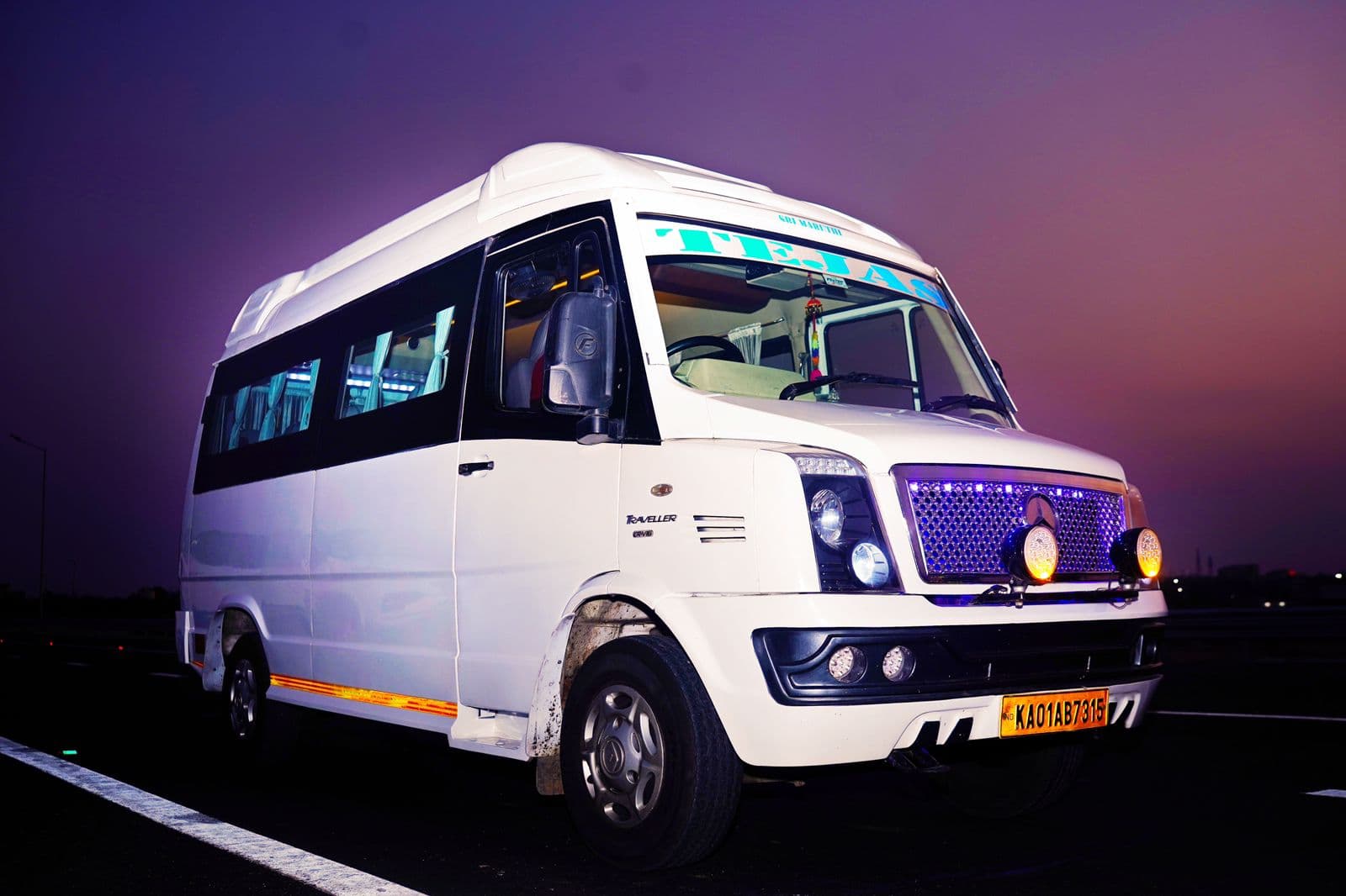 How Comfortable is a Tempo Traveller for Long-Distance Group Travel?