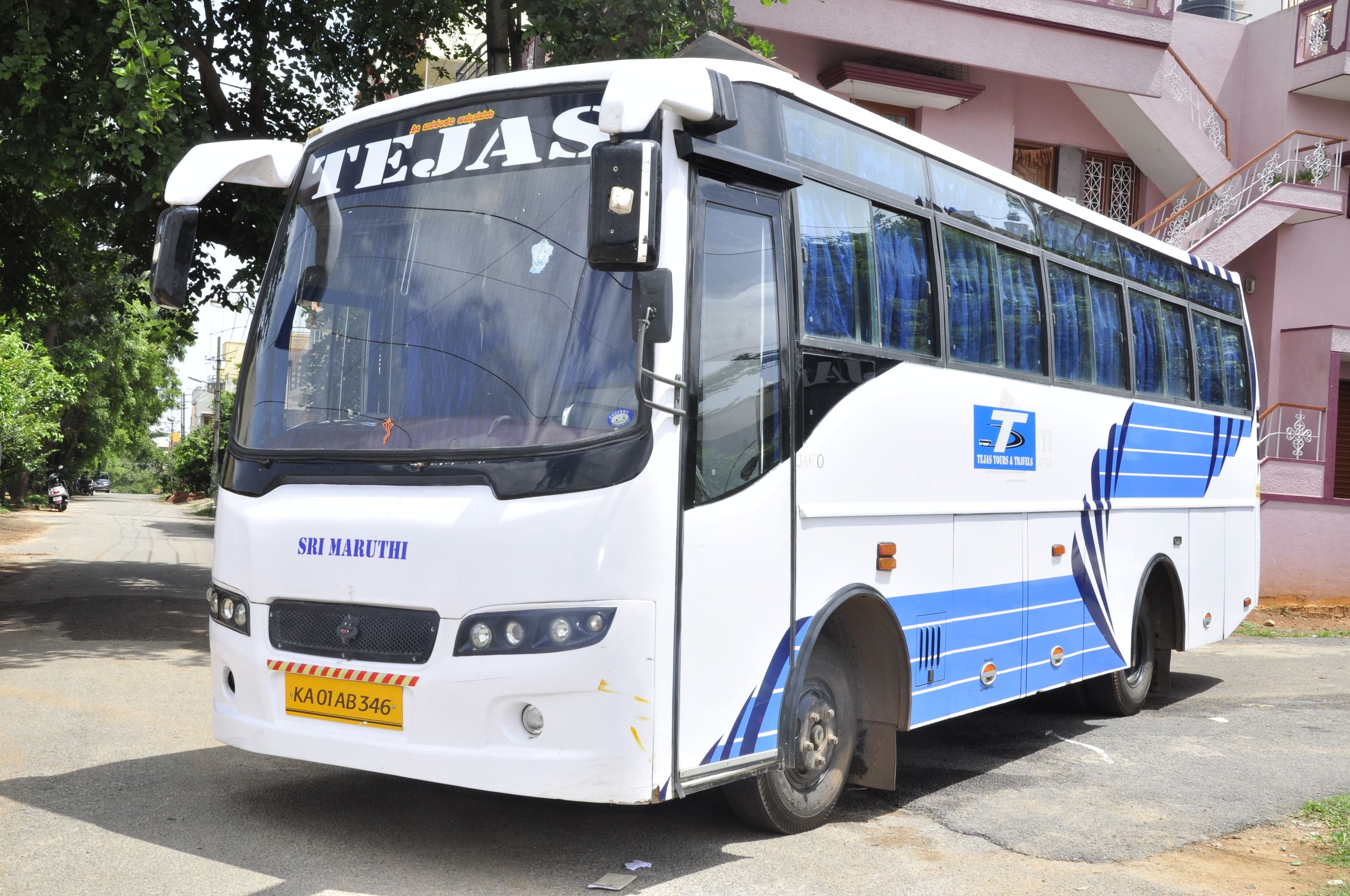 Why Choose Tejas Travels for 30-Seater Minibus Hire in Bangalore?